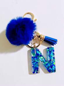 1个字母首字母钥匙扣，可爱毛绒球钥匙圈，可挂在包包、背包、汽车上，是送给女性和女孩的绝佳礼物。这款钥匙扣饰有闪亮的树脂，可用作钱包和手提包的配饰，带有流苏，字母首字母从A到Y。 - 藍色 - 查看 26