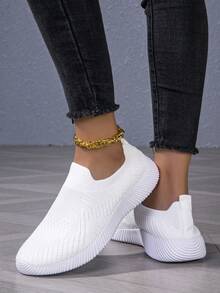女士白色透气针织休闲平底一脚蹬鞋，轻便舒适，适合休闲、运动和日常穿着。 - 白色 - 查看 6