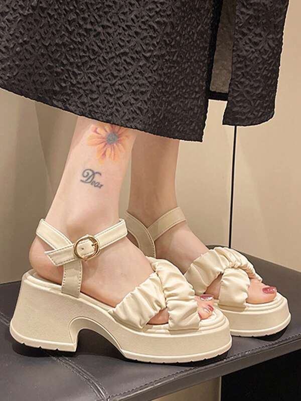Sandals For Summer, Elegant, Thick-Soled Flower Sandals, Synthetic Leather, Women's, Mid-Heel, Round Toe, One-Piece Belt, Goes Well With Skirts, Comfortable, Popular Item, New Model