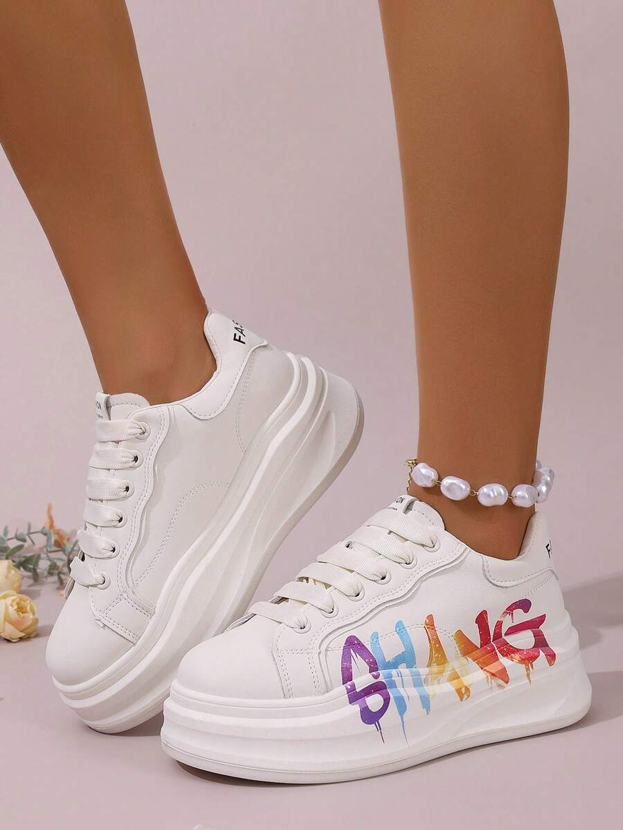 (Thick-Soled White Shoes) Women's Casual Sports, Low-Top 4D Printed 5.5 Cm Thick-Soled Heightened Wedge-Heeled Thick-Soled Sports Shoes, Four-Season Student Shoes, Outdoor Sports Running Shoes, Lace-Up Lightweight Women's Sports Shoes - 米色 - 查看 1