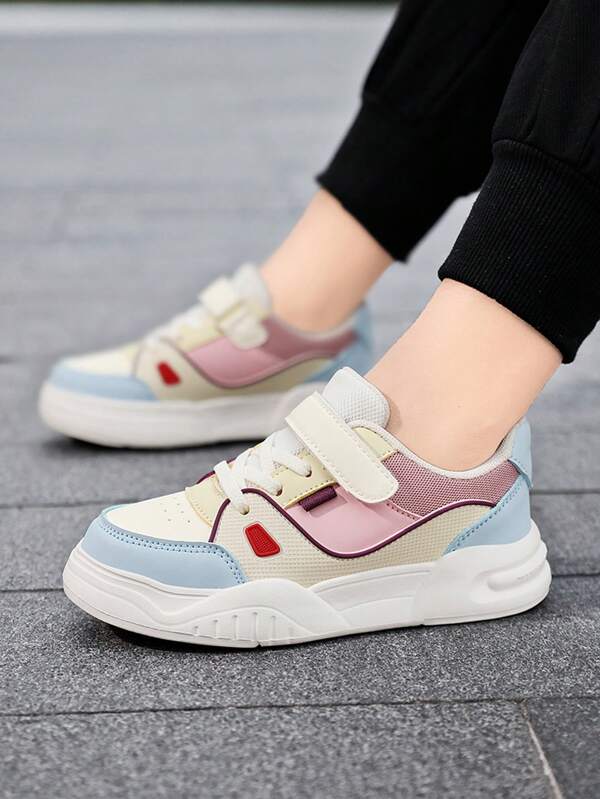 1 Pair Kids Sports Shoes, Leather Upper Water-Resistant Skate Shoes, Non-Slip Durable Casual Sneakers, Suitable For School Activities And Leisure Walking