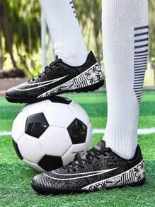 1 双青少年印花 PU 皮革，耐磨、防钉、防滑、稳定的专业足球鞋，适合所有季节的日常运动