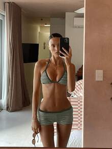 新款女士黑白条纹印花露背系带紧身性感简约比基尼套装，适合度假海滩夏季穿着 - 軍綠色 - 查看 2