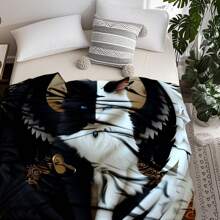 The Flannel Blanket With 1PC Domineering Cat Pattern Is Soft, Warm, Convenient, Lightweight, And Versatile. Suitable For Sofas, Beds, Bedrooms, Living Rooms, Offices, Camping, And Travel. It Is An Ideal Gift For Friends, Family, Sons, Daughters, Brothers, Sisters And Parents For New Year, Christmas, Halloween And Birthday