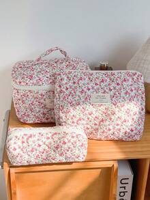 1 chiếc túi đựng mỹ phẩm chần bông đa năng in họa tiết hoa hồng đỏ, túi trang điểm thời trang thường ngày dung tích lớn có khóa kéo, túi đựng văn phòng phẩm du lịch, túi trang điểm thiết yếu cho kỳ nghỉ, túi đựng đồ, túi trang điểm, vật dụng cần thiết khi đi du lịch - Hồng - Xem 4