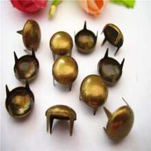 50 件/100 件/160 件/220 件方形金字塔铆钉适用于服装包包皮鞋朋克摇滚珠宝工艺品，4 爪金属钉头铆钉配饰