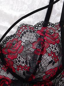 Women's Black & Red Rose Gothic Contrast Lace Sexy Crop Top Dress And Thong Lingerie Set, Suitable For Outerwear