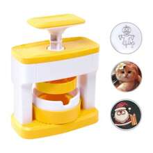 1 套儿童徽章制作器，55 毫米（2.16 英寸）DIY 别针纽扣制作机，便携式压机徽章打孔套件，带 1 个圆形切刀、48 张图案纸和 48 个纽扣零件，多功能创意压机徽章打孔套件，儿童工艺品，理想的圣诞节万圣节 DIY 套件，非常适合学校项目和派对，免安装（某些颜色图案是随机的）