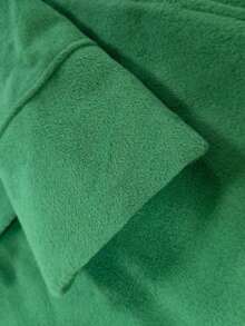 秋冬新款休闲女式羊毛混纺翻领长袖保暖通勤优雅长款大衣，时尚女式长款绿色双排扣呢大衣，翻领设计，双扣细节，秋冬完美之选