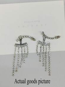 1 Pair Full Shiny Rhinestone Decor Chain Tassel Dangle Earrings Copper Silver Plated Jewelry Wedding Banquet Accessories Party Tiaras. Valentine's Day Accessories
