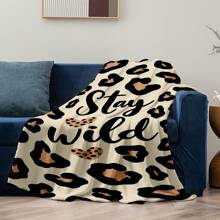 1PC With Beautiful Leopard Print Pattern, Machine Washable, Soft And Comfortable, Lightweight Wool Blanket, Comfortable Air Conditioning Blanket, Home Decoration, Suitable For All Seasons, Christmas And Halloween Friend Gifts, Suitable For Sofas, Beds, Cars, Offices, Camping, Travel, Outdoor, Suitable For Giving To Family And Friends. The Perfect Gift For Sons, Daughters, Grandmothers, Grandfathers, Fathers, Mothers, Uncles, And Aunts