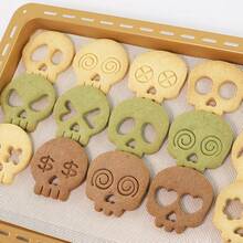 10pcs Halloween Skull Shaped Cookie Cutter Set, Material, DIY Cartoon Skull Expression Biscuit Mold, Interchangeable Baking Press Tool - Pink - View 4