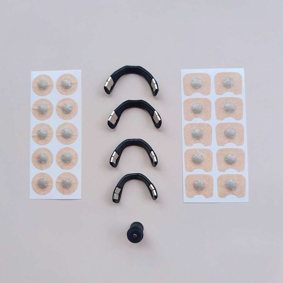 340/240/210/180Pcs Magnetic Nose Strips Or Nasal Dilators, Nose Tapes, Nasal Paches, Nose Clips, Designed To Help Sleep, Expand Nose, Reduce Snoring, Nasal Relief, Increase Airflow And Improve Sleep Quality, And Make Nose Breathing Better. They Are Oil-Free, Skin-Friendly And Sweat-Resistant. - 膚色 - 查看 1