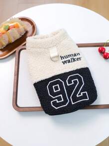 1 件宠物衣服，适合小型犬的狗/猫服装，可爱的宠物装，温暖舒适的遛狗背心，黑白