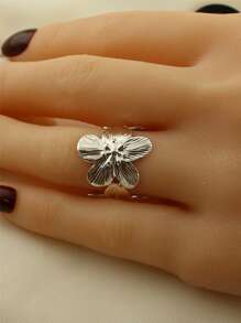 1pc Textured Flower Ring For Women, Fashionable, Adjustable Open Design, Suitable For Party & Daily Wear