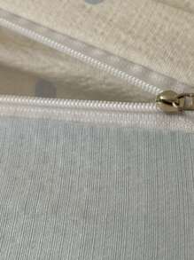 4pcs Bedding Set, Including (1*Duvet Cover + 1*Bed Sheet + 2*Pillowcases, No Filler), Blue & White Polka Dot Pattern, Delicate Print, Machine Washable