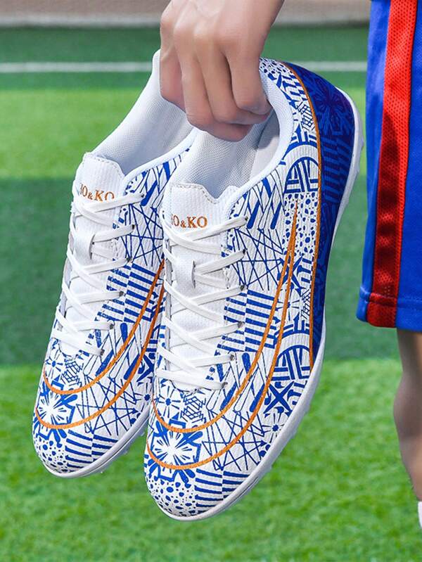 1 par de zapatos de fútbol profesionales para jóvenes, de PU impreso, resistentes al desgaste, resistentes a los clavos, antideslizantes y estables, adecuados para deportes diarios en todas las estaciones