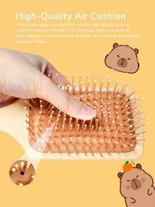 1 lược vuông lớn có tay cầm, lược gỡ rối phù hợp với mọi loại tóc, dễ dàng chải tóc ướt, khô và hư tổn. - Màu be - Xem 5