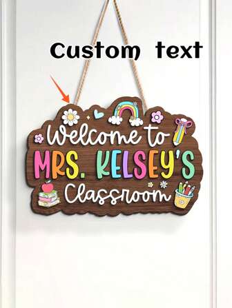 1 pieza Cartel de bienvenida personalizado con el nombre del maestro para el aula, tablero colgante de madera de colores lindos, señal de identificación de bienvenida al aula, placa de puerta personalizada para maestros, decoración de entrada a la clase, multifuncional, ornamental, reutilizable, exquisita, elegante, de alta calidad, colorida, moderna, regalo ideal para ella, novio, papá, novia, mamá, familia, amigos, vida elegante, vida artística