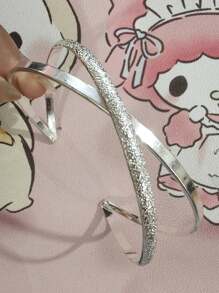 1 件简约奢华可调节腰部设计手链，时尚星空水钻不锈钢情侣手链，优雅精致的开口袖口手链适合日常和派对佩戴（由于灯光原因可能会出现轻微色差，但不影响产品）