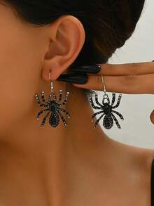 1 par de pendientes creativos con diseño de telaraña de estilo gótico vintage, apropiados para usar en fiestas y celebraciones de Halloween por mujeres