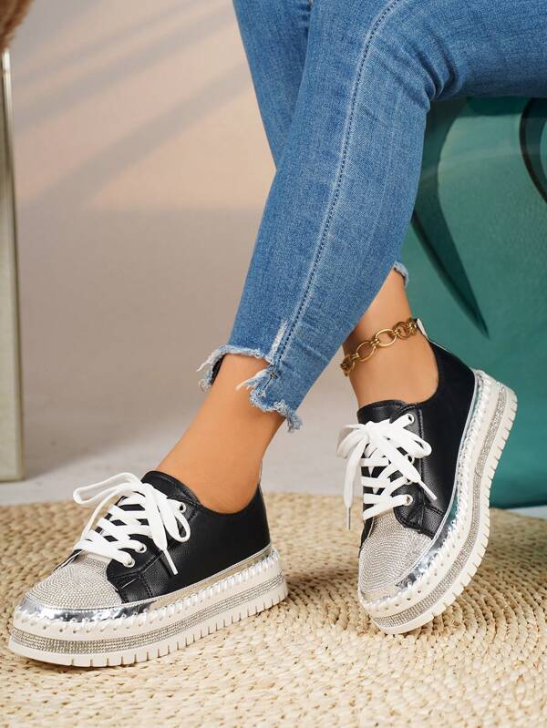Zapatos planos para mujer, nuevos zapatos de moda 2025 de talla grande, zapatos casuales con plataforma y adornos de rhinestone, adecuados para actuaciones en el escenario, fiestas y sesiones de fotos