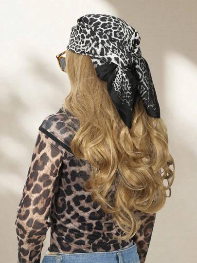 1 件女士轻质豹纹方形围巾，适合街头、海滩、度假、头带、围巾、头巾