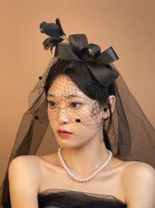 1pc Women's Elegant Tea Party Hat, Bridal Wedding Party Birdcage Veil Headband With Flowers, 1920s Vintage Bridal Headpiece, Soft Felt Beret, 1950s Church Hat, Black Mourning Veil, 1940s Dress, Victorian Hat, Pillbox Hat, Lolita Accessories, Suitable For Women/Girls Birthday, Mother's Day, Halloween, Christmas Gifts