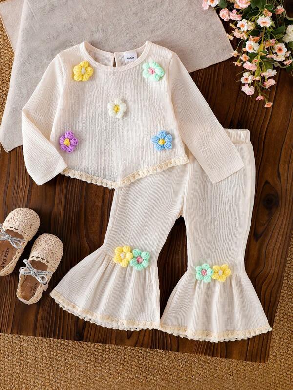 Conjunto de 2 piezas para bebé niña compuesto por blusa de manga larga con diseño irregular de flor 3D de color melocotón tierno y flecos, y pantalones de campana con cintura elástica y flecos con estampado floral, para primavera y otoño