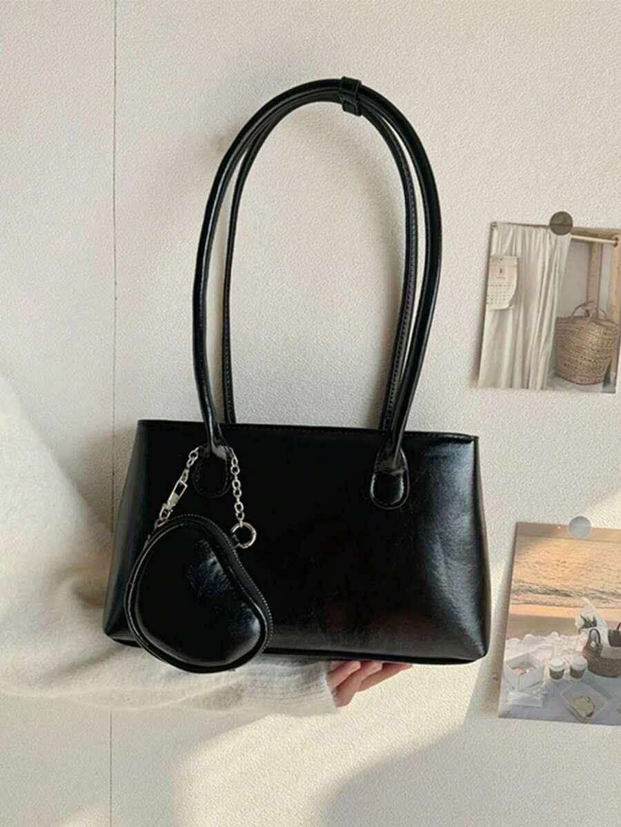 春夏新款女士单肩包，时尚心形腋下包，韩版小众设计百搭手提包，高品质Ankla红色单肩手提包托特包，