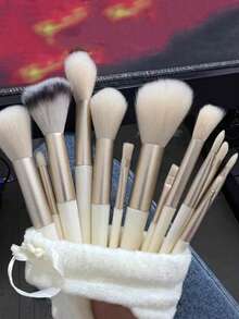 Zestaw 13 pędzli do makijażu, miękki, puszysty, profesjonalny, kosmetyczny, do podkładu, pudru, cieni do powiek, pędzel do blendowania, narzędzie do makijażu z torbą, prezent dla początkujących, losowy kolor, zestaw pędzli, zestaw pędzli do makijażu, zestaw pędzli do makijażu, kompletny zestaw do makijażu, zestaw pędzli do makijażu, kompletny zestaw do makijażu, zestaw pędzli, zestaw pędzli do makijażu, zestaw prezentowy do makijażu, zestaw