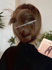 1pc The Simple And Not Simple Curved Clip Adds Tenderness, And It Is Professional And Elegant With Formal Wear, School Stuff