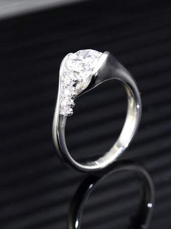1pc S925 Silver Moissanite Ring, Unique Design, Elegant, Sparkling, Luxurious, Wedding, Daily Gift, Mother's Day, Thanksgiving, Christmas, Anniversary Gift, Gift For Friends And Family