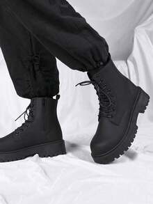 男士新款黑色英伦摩托车靴/工装靴/高帮软皮防水休闲皮靴 - 黑色 - 查看 4