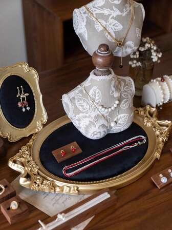 Torres de exhibición de joyas de estilo barroco vintage de resina - Organizador rectangular de collares de respaldo de terciopelo lujoso para la mesa, perfecto para accesorios multiusos y soporte de aretes, impresionante vitrina decorativa de joyas para la decoración del hogar, regalo ideal para amantes de la moda y entusiastas de la joyería, realza tu espacio con un encanto y sofisticación atemporales, perfecto para regalos navideños y ocasiones especiales