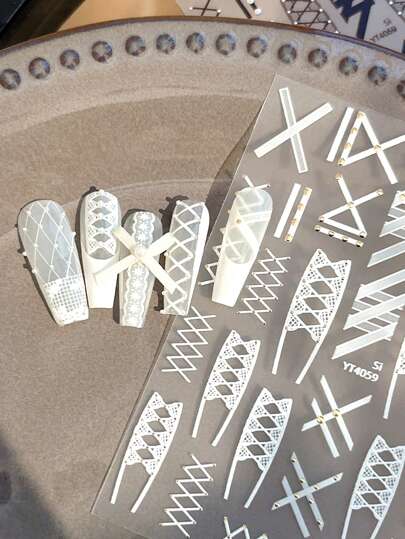 ملصقات أظافر بريفيت الرقص الراقص، ديكورات فنية للأظافر بخطوط المربعات المطلية بالرقائق المعدنية