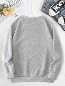 New Years Outfit WomenINAWLY Cartoon And Slogan Graphic Thermal Lined Sweatshirt SILLY GOOSE EST 1973 UNIVERSITY Graduation,Back To School Fits,Graduation,Teacher Fits For Women,Back To School Pullover Fall FitLoose And Comfortablenew Years Outfit Women - Xám - Xem 2