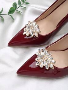 زوج واحد (2 قطعة) من الأحذية المزينة بالراين والزجاج والمعدن باللون الأبيض والذهبي بأشكال الزهور والمثلثات والنجوم قابلة للفصل، إكسسوارات أنيقة للأحذية للنساء ذات الكعب العالي والكعب المدبب والأحذية المكتبية - الذهبي - مشاهدة 4