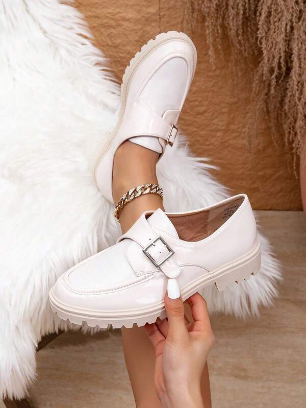 Women's Beige Crocodile Pattern Loafers, Metal Square Buckle Thick Sole Slip-On Shoes, Non-Slip Textured, Lacquered Leather Square Buckle Luxurious Metal Buckle Loafers, Minimalist Office/Commute Shoes, Thick Sole Elevated Street Style Square Buckle Loafers, Niche Handmade Affordable Luxurious Versatile Women's Shoes, Crocodile Casual PU Leather Buckle Minimalist Style, Suitable For Vacation, Luxury, Office, Outdoor, Party, School, Spring, Summer, Autumn, Winter