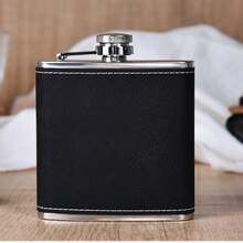 Cantil de couro personalizado para homens, presentes para padrinhos, presentes para o melhor homem, cantil de couro para bolso, cantil gravado personalizado para padrinhos, cantil de casamento, presente gravado para o pai, presente para o noivo, presentes para o namorado, presentes para o marido, presentes exclusivos para padrinhos de casamento e despedida de solteiro, presente para o pai, multifuncional, ornamental, reutilizável, requintado, elegante, de alta qualidade, colorido, moderno, personalizado, único, cantil personalizado, ambiente acolhedor, decoração de Natal