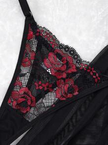 Women's Black & Red Rose Gothic Contrast Lace Sexy Crop Top Dress And Thong Lingerie Set, Suitable For Outerwear