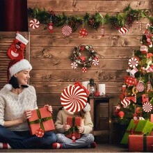 Este conjunto de 1/12/24/36 decoraciones navideñas incluye 1/12/24/36 piezas, inspiradas en bastones de caramelo y dulces, con diseños alegres y lindos. Como adornos para el árbol de Navidad o decoraciones de madera, la colisión del verde menta y el rojo clásico crea una atmósfera festiva rica, iluminando instantáneamente el espíritu navideño cuando se cuelgan en el árbol y agregando un toque dulce a las fiestas.