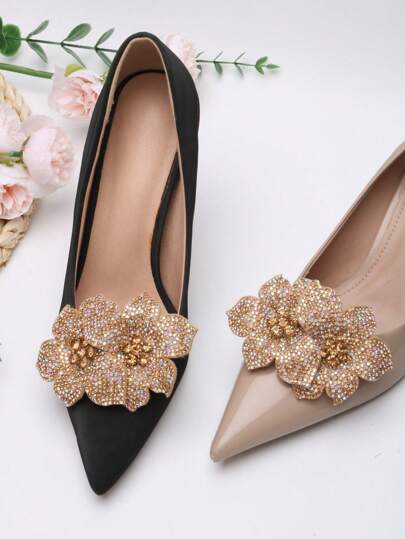 1 Pair (2pcs) Removable Rhinestone Flower Decor Shoe Clips, Fashion Elegant Accessories For High Heels, Sandals, Bridal Shoes, Women Shoes In White, Pink, Blue, Yellow
