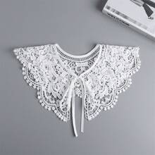 1 pieza Cuello con inserto de encaje floral elegante francés de estilo multicapa, decorado con botones de perlas huecas, adecuado para uso diario, citas y estilo callejero, para primavera/otoño - Multicolor - Ver 1