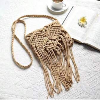 Handmade Knitted Women's Shoulder Bag, Straw Woven Yarn Tassel Crossbody Bag