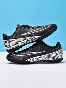 1 双青少年印花 PU 皮革，耐磨、防钉、防滑、稳定的专业足球鞋，适合所有季节的日常运动