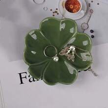 1 件陶瓷首饰托盘，花卉设计，多用途桌面整理盒，用于化妆品和配饰，北欧风格三叶草叶形收纳盒，适合订婚、婚礼、生日礼物