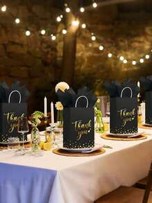 10 件 - 感谢牛皮纸礼品袋，感谢礼品袋，感谢派对袋，带手柄的牛皮纸礼品袋，带有金色闪光字母的优雅感谢礼品袋，生日派对礼品袋，带薄纸金色感谢婚礼袋，带手柄，适用于毕业、商务购物、婚礼、婴儿洗礼派对、万圣节 - 黑色 - 查看 7