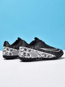 1 双青少年印花 PU 皮革，耐磨、防钉、防滑、稳定的专业足球鞋，适合所有季节的日常运动