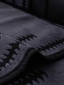 1 Stück einfache & modische weiche Samt Sofakissenbezug, eleganter luxuriöser europäischer Stil Sofa Sitzschutz, rutschfest, staubdicht, kratzfest, geeignet für Wohnzimmer, Schlafzimmer, Büro, Club, Party, 1-4 Sitzer Sofa, L-förmiges Sofa, Herbst/Winter